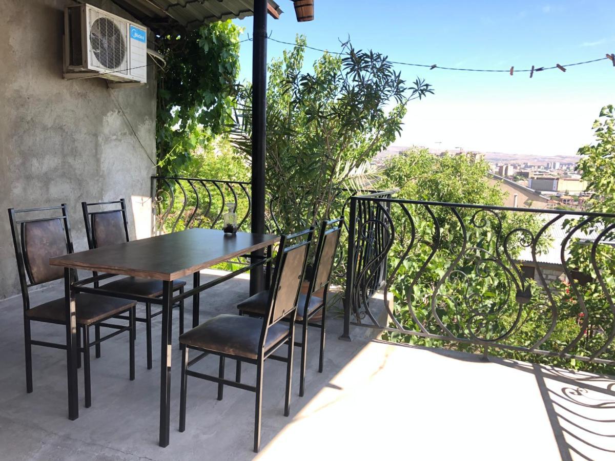 Cozystudio Jerevan Exteriör bild